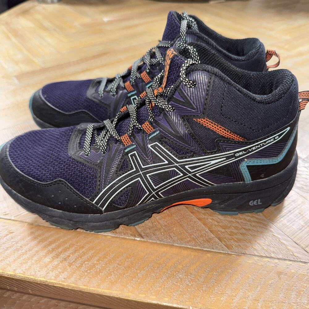 Asics Gel Venture 8.5 Womens Trail Running Shoe Hiking Mid Size Boot Gorpcore